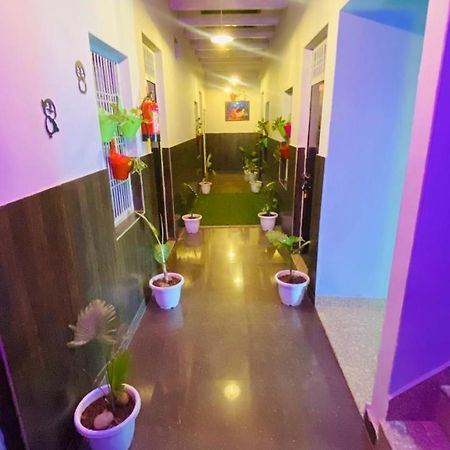 Ram Paying Guest House & Hostel Near By Krishna Janmabhoomi Mathura Extérieur photo