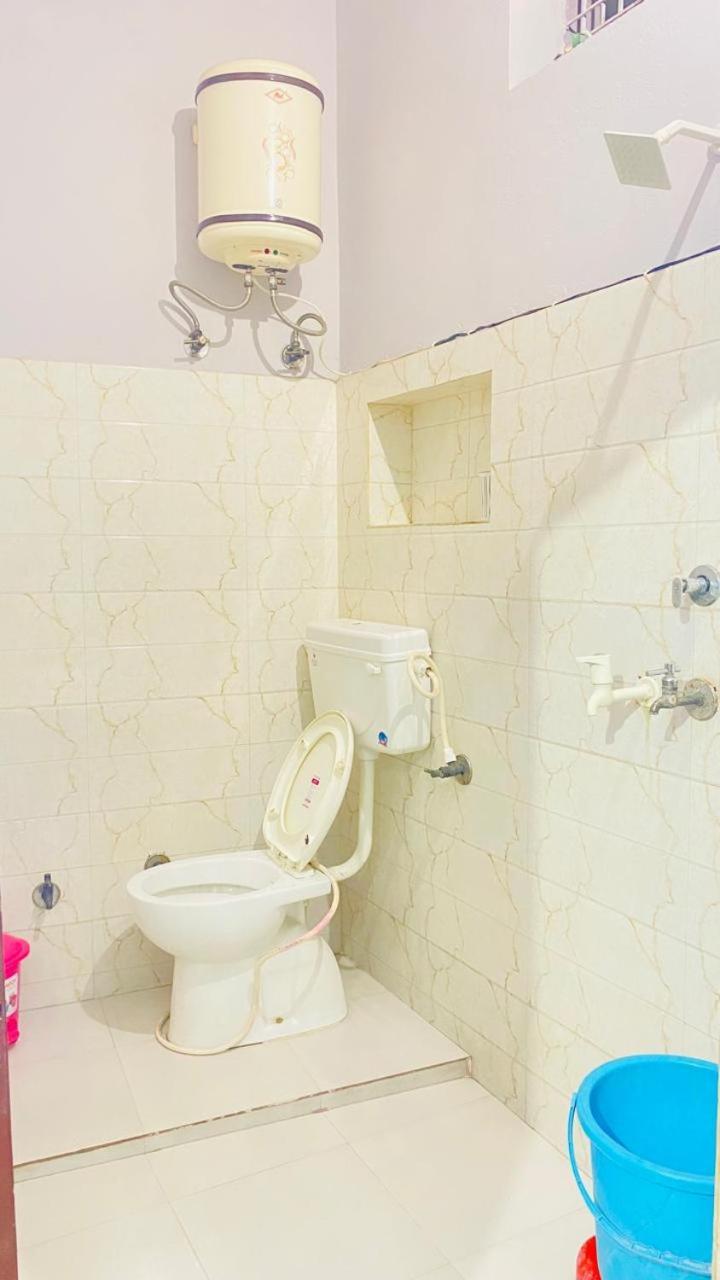 Ram Paying Guest House & Hostel Near By Krishna Janmabhoomi Mathura Extérieur photo
