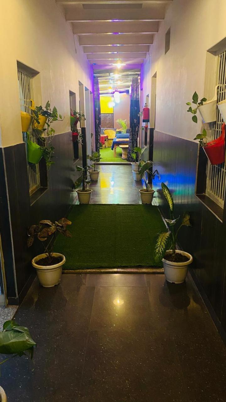 Ram Paying Guest House & Hostel Near By Krishna Janmabhoomi Mathura Extérieur photo